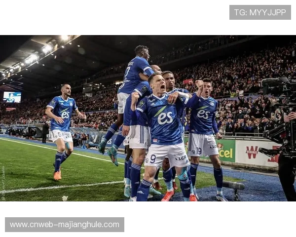 帕尼切利凭八粒进球领跑法甲射手榜 成为阿根廷前锋新星 帕尼切利凭八粒进球领跑法甲射手榜 成为阿根廷前锋新星